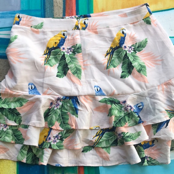 Frilly Mini Skirt - Picture 4 of 4